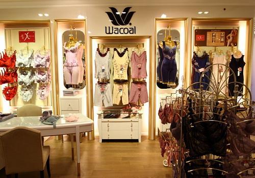 华歌尔官方旗舰店：与迪桑特合作 打造高品质运动内衣