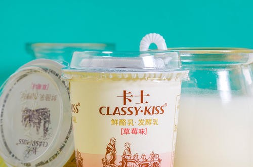 卡士酸奶官网：奶源选择“优中选优”
